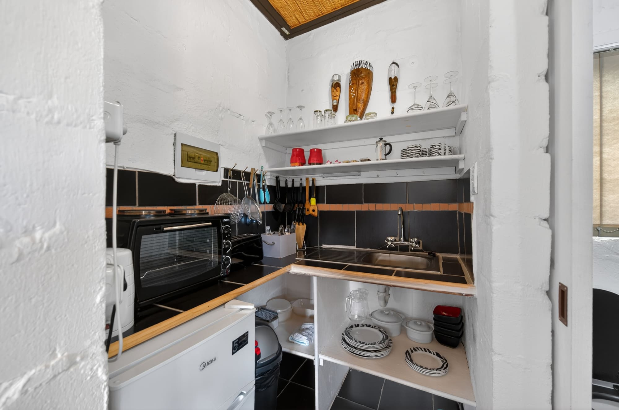 Zebra Chalet Kitchenette L Zebra Chalet Kitchenette L