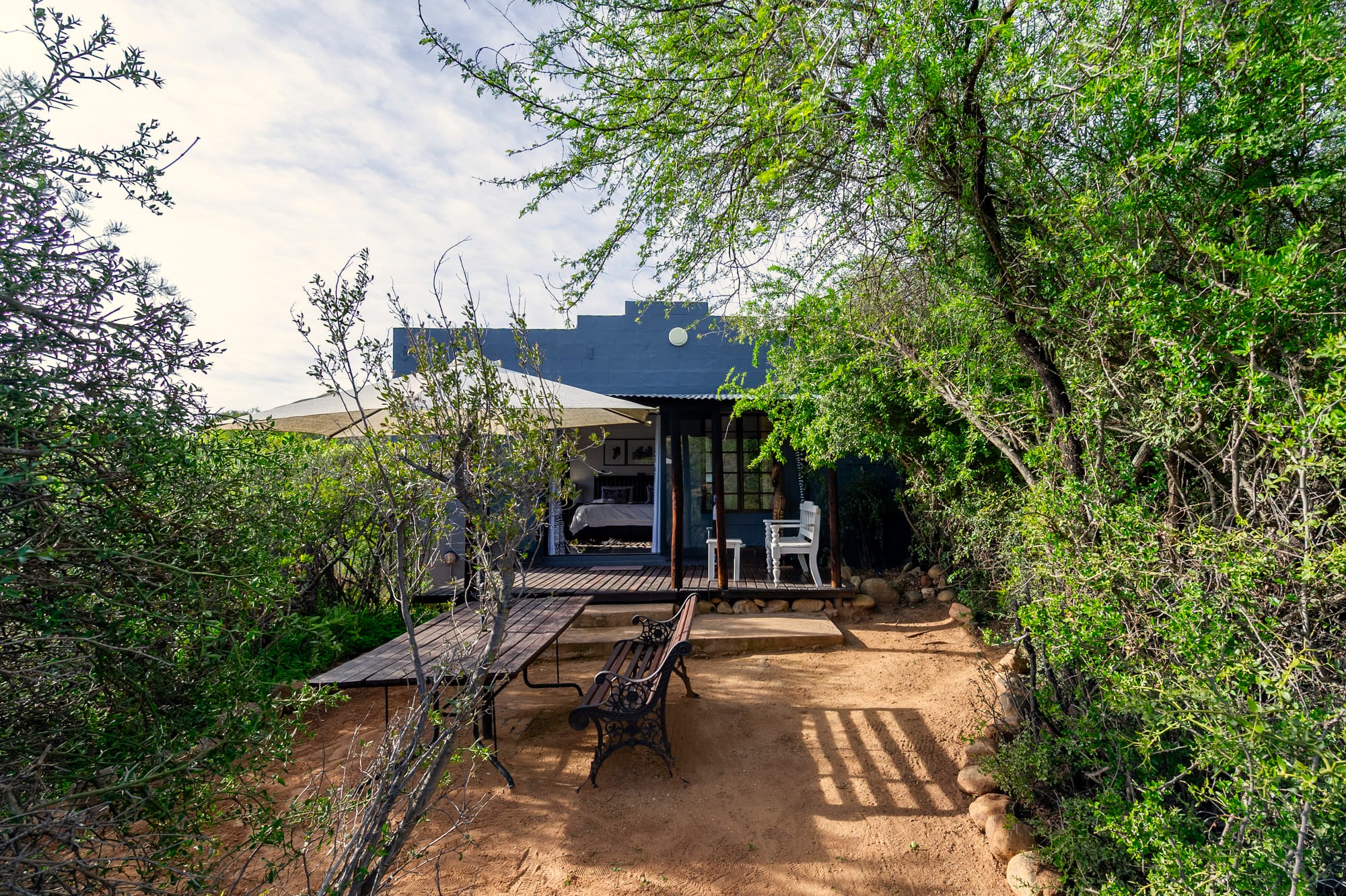 Zebra Chalet Veranda L Zebra Chalet Veranda L 1