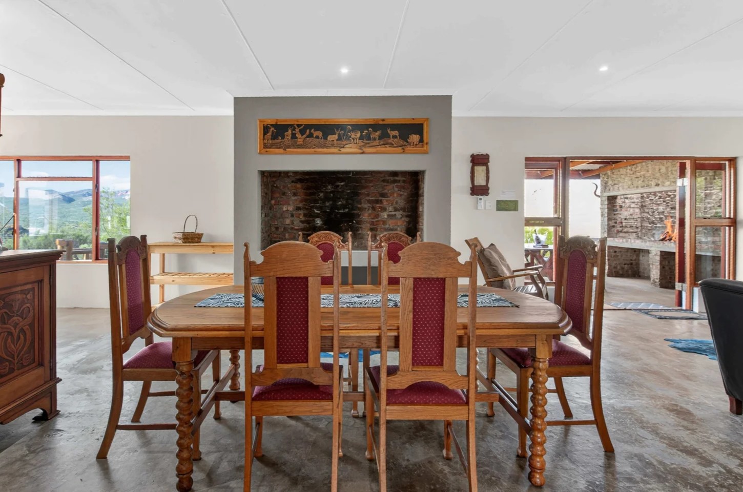 Kudu-Chalet-Dining-Area-scaled-1536.jpg.bv Kudu Chalet Dining Area scaled 1536.jpg.bv
